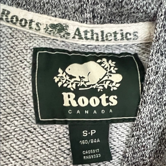 Roots Women's Gray Hoodie Sweater - Picture 2 of 4